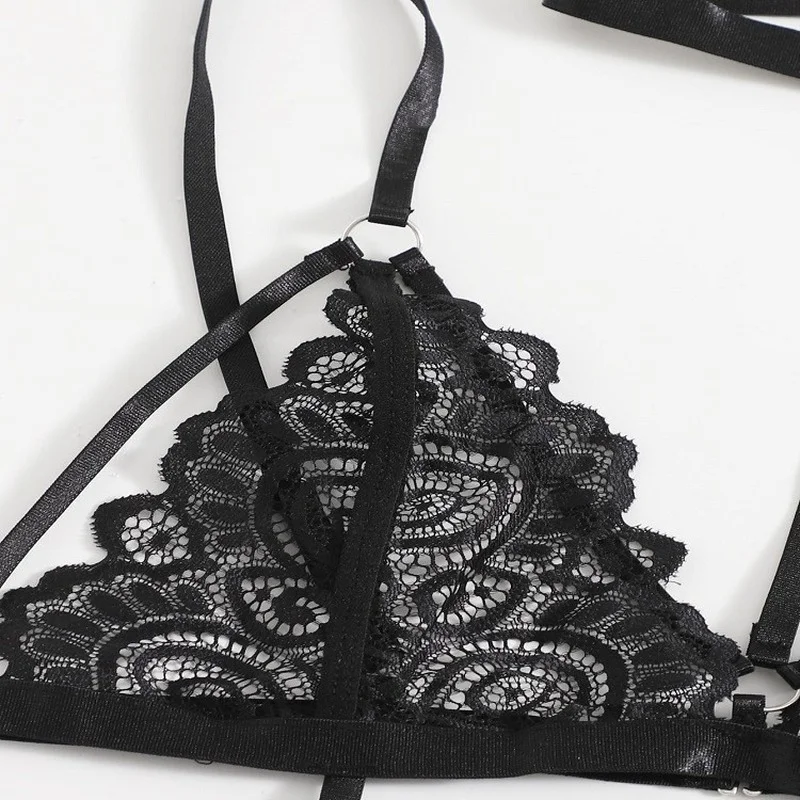 مثير الدانتيل مجموعة الملابس الداخلية ثلاث نقاط بيكيني البرازيلي دعوى معلقة الرقبة داخلية الجوف الإباحية ملابس خاصة غريبة انظر من خلال الجنس زي