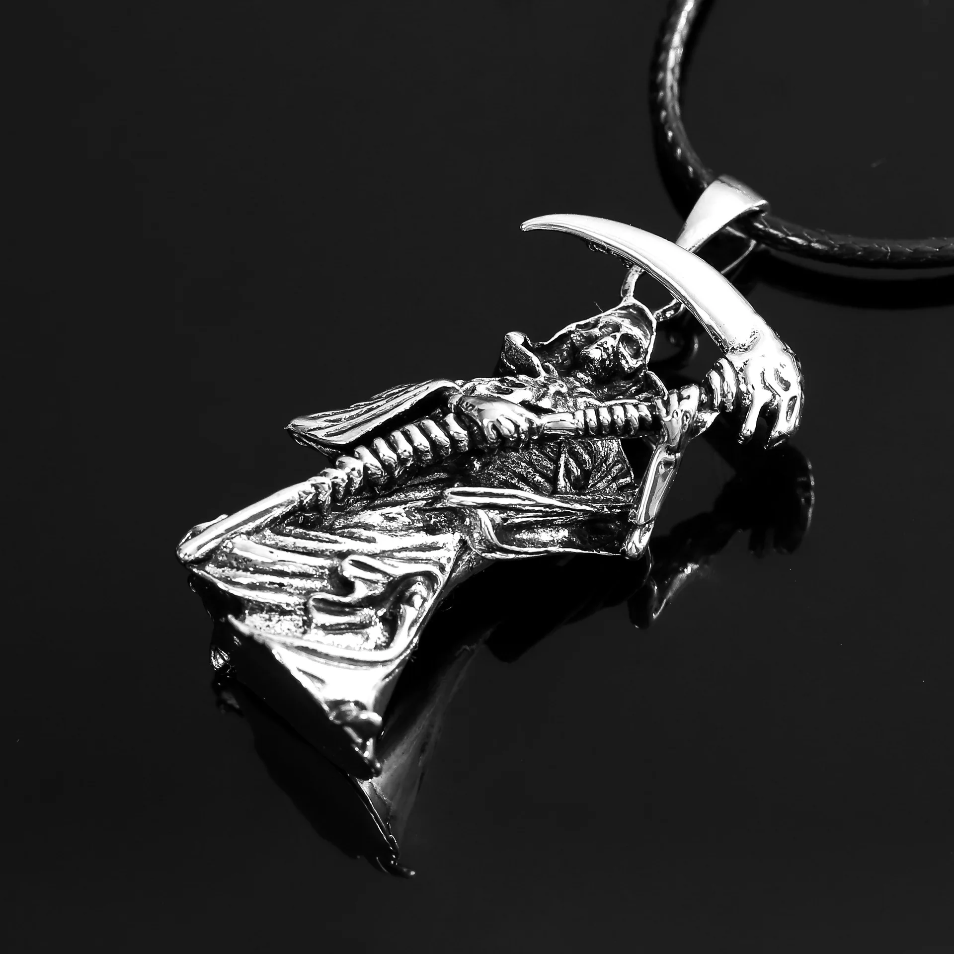 Vintage Grim Reaper Skull Pendant Necklace Punk Style Sickle Necklace Biker Long Chain For Men Women Jewelry Accessories