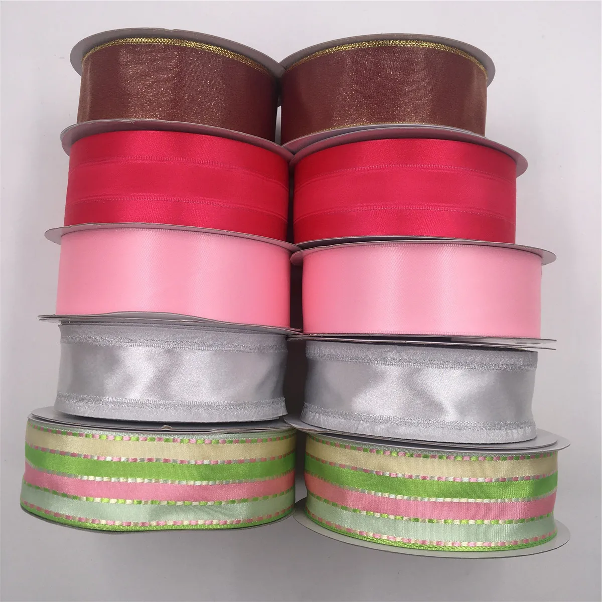 

38MM 25yards Wired Edge Chirstmas satin Ribbon for Festival Decoration Christmas NewYear Gift Wrapping 1-1/2"