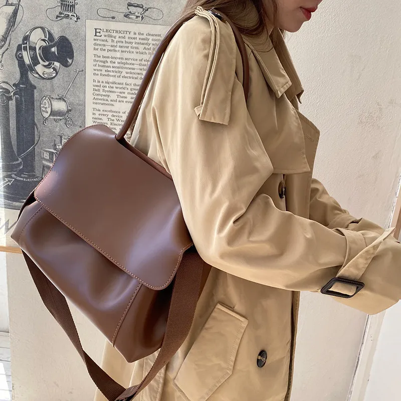 Large Capacity Women\'s Shoulder Bag Vintage Commuting PU Leather Messenger Bags For Ladies Luxury Female Handbags