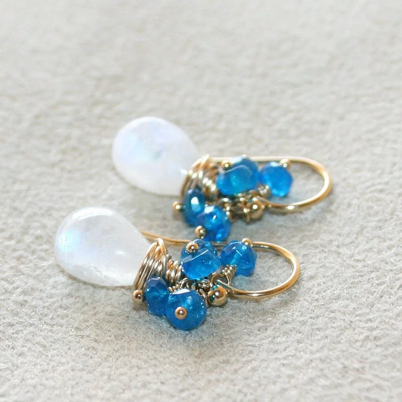 Korean Fashion  Chalcedony Seed Pearl Dangle Earrings with Pearl Clusters