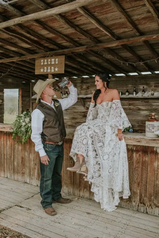 Robe de mariée de ferme de campagne canadienne épique, robes de mariée vintage, dentelle au crochet, hélicoptère, cloche bohème, manches longues, quelle que soit la robe de mariée, 2021