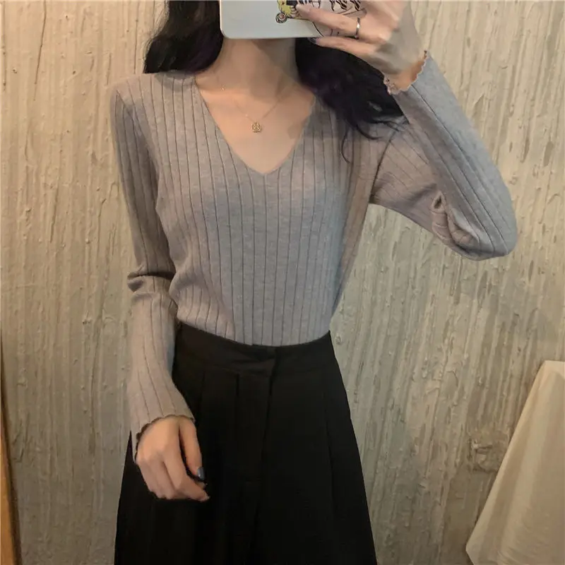 

Woman Sweaters Autumn Loose V-neck Pullover Knitted Loose T-shirt Women's Clothes Femme Chandails Pull Hiver