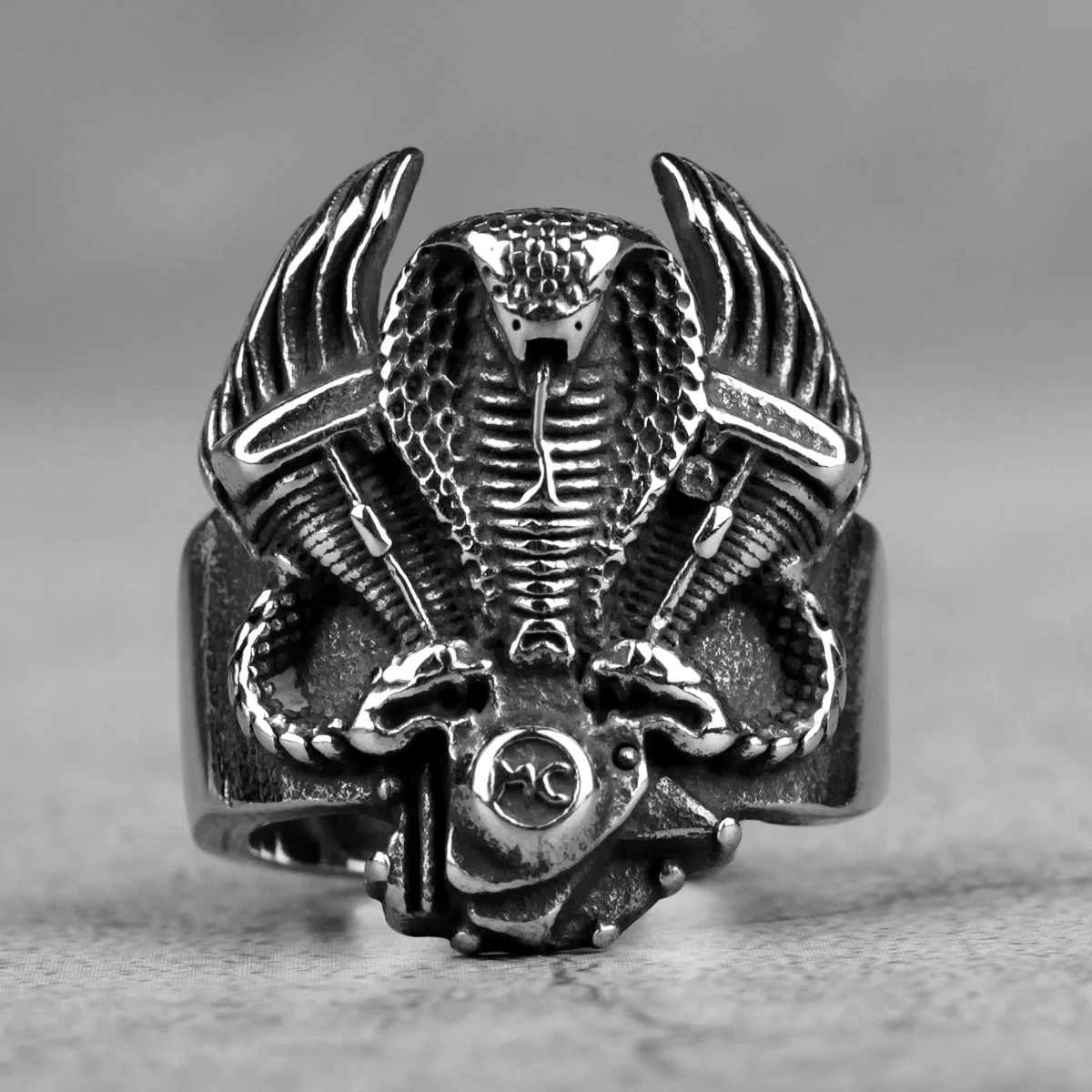 Stainless Steel Men Rings Locomotive Engine Snake Rock Punk Hip Hop for Biker Male Boyfriend Jewelry Creativity Gift Wholesale