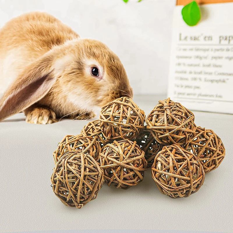 Natural Willow Balls For Small Animals Pet Rabbit Hamster Chewing Toy Guinea Pig Bird Chew Funny Toy for Parrots Grass Ball