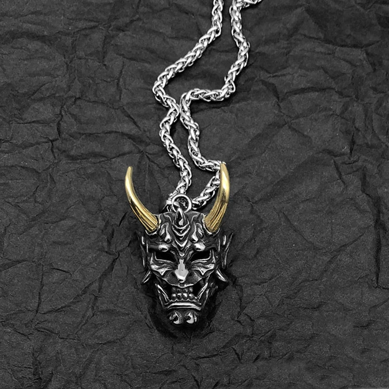 Retro Gothic Punk Necklace Prajna Ghost Demon Fang Mask Mens Titanium Steel Necklace Monster Skull Pendant Jewelry Gift
