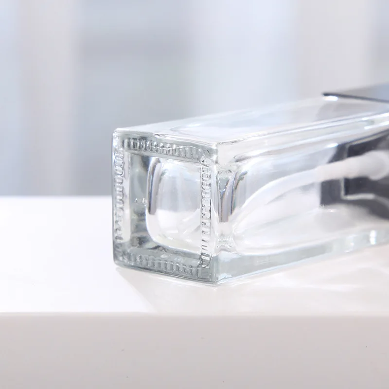 Empty Pump Bottle Glass Liquid Foundation Container Makeup 15ml-40ml Transparent Square Refillable Bottle Portable Pump Bottle