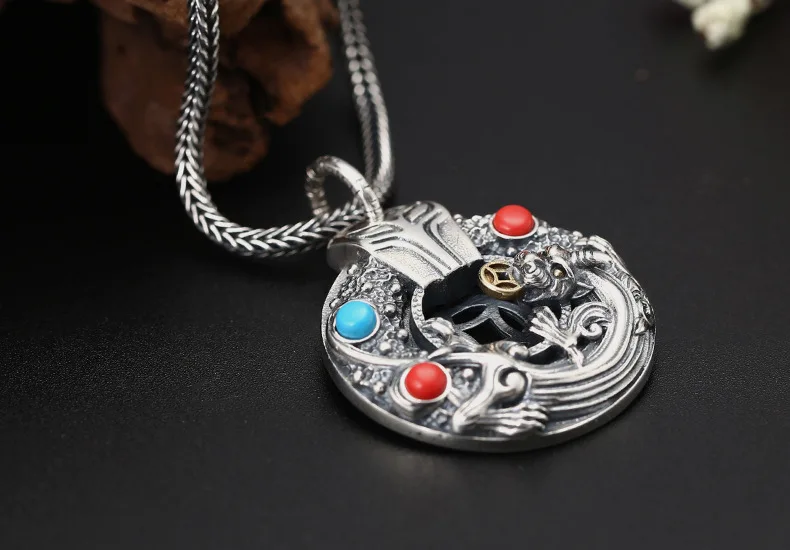 

2021 new s925 sterling silver jewelry fashion beast brave pendant Thai silver hollow lucky charm pendant