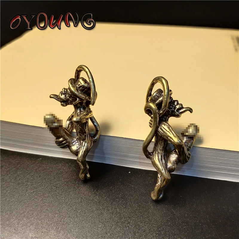 Brass Naughty Monkey Big Genitalia Penis Car Key Chain Rings Pendants Funny Keychain Ornaments Punk Rock Fashion Keyring Jewelry