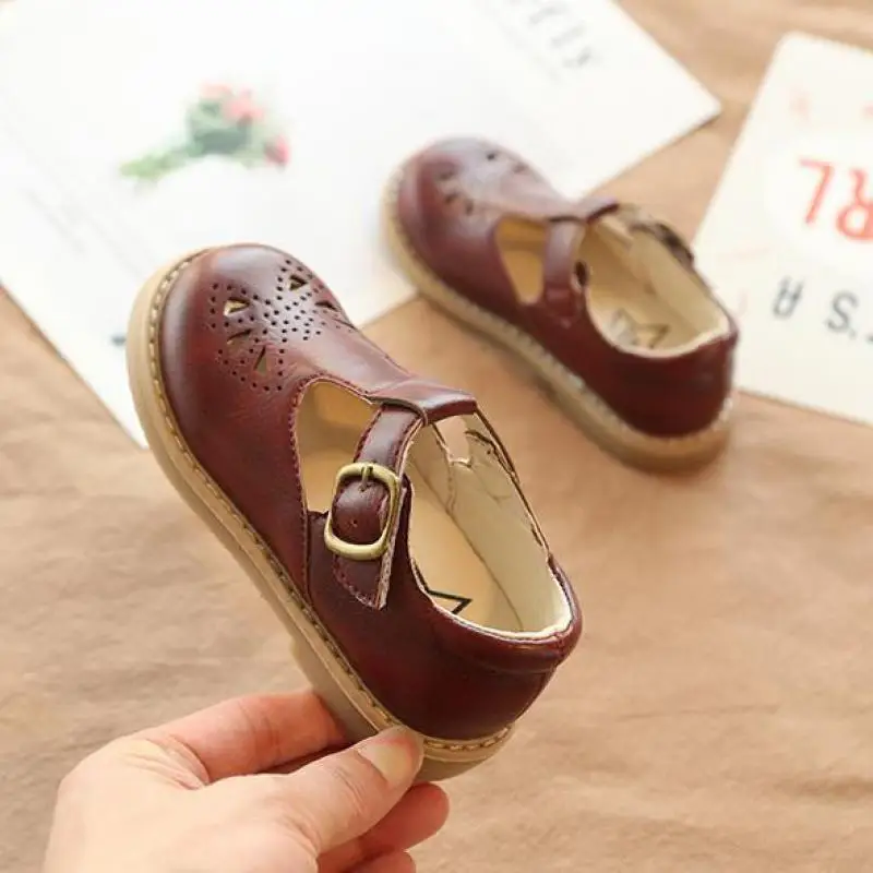 New Children Toddler Baby Little Girls Boys Summer Hollow Leather Shoes For Girls Kids Vintage Dress Shoes Size 21-30 B907