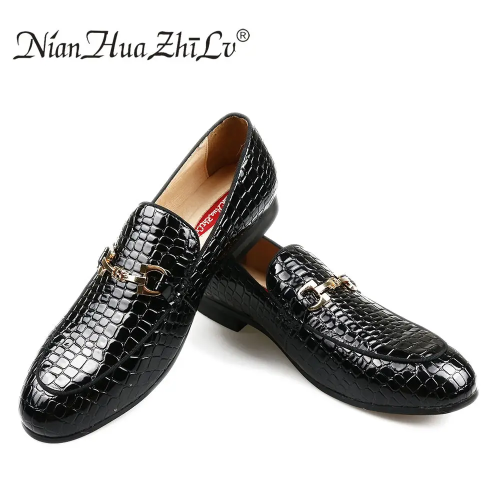 

2021 New Italian Design Male Loafers Luxury Wedding Prom Men Dress Shoes High Quality Slip On Red Bottom Big Size Shoes