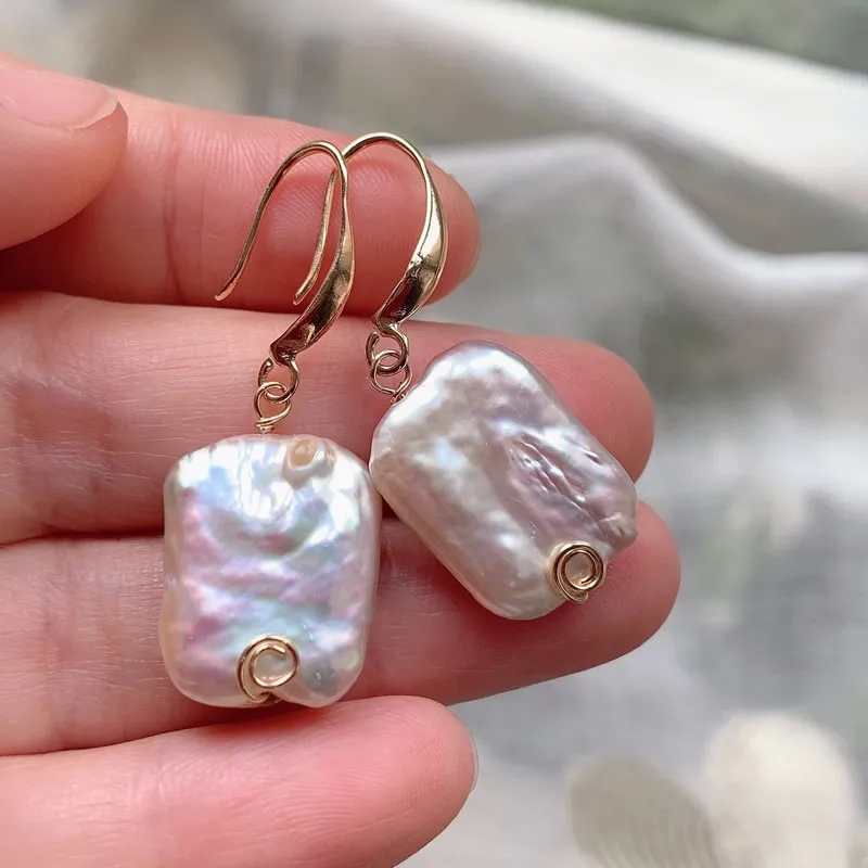 Elegant Real Natural Freshwater Pearl Dangle Earrings for Women Rainbow Shiny Irregular Rectangle Biwa Baroque Pearl Earrings