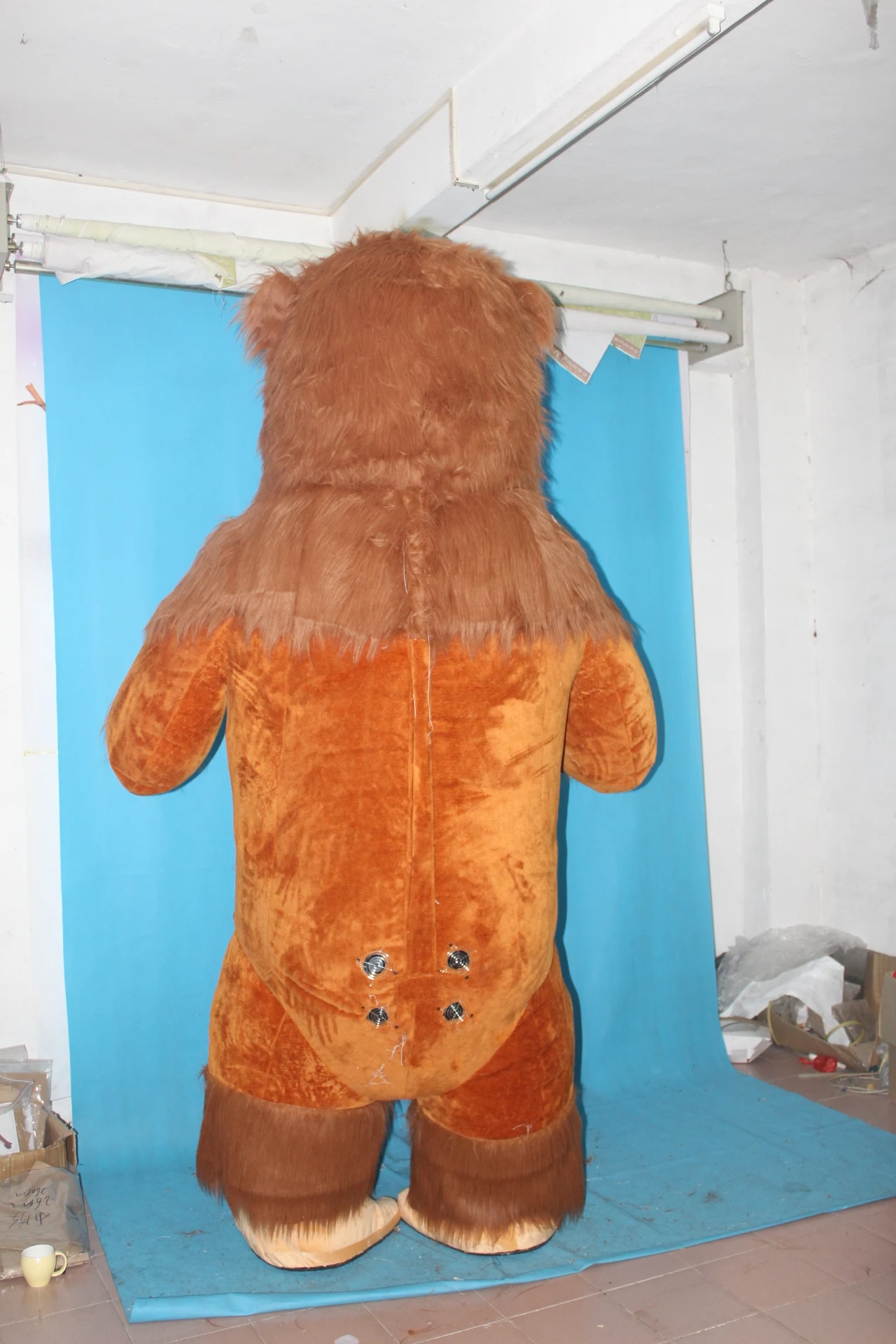 Ohlees Orangutan 3.5 Inflatable Mascot Costume picture is example only,do custom according to customer design