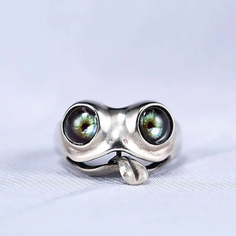 Cute Tongue Twisting Frog Ring Simple Design Green Eyes Frog Rings Men Women Silver Color Engagement Wedding Rings Jewelry