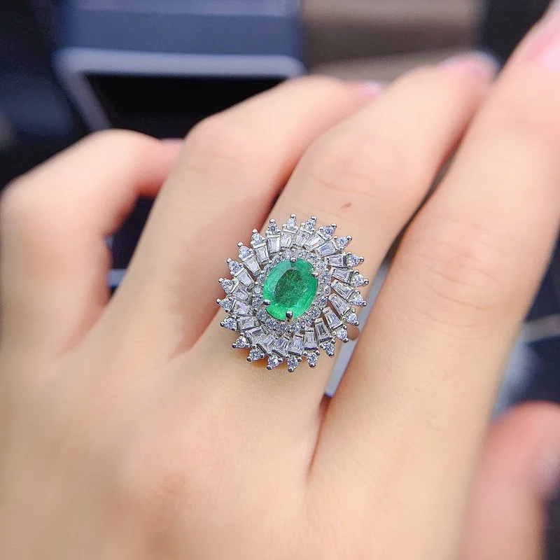 Fine Natural Emerald Ring 925 Silver Lady Gift Simple Simple Birthday Present Wedding Gift 6*8mm