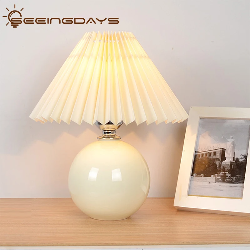 2020 New South Korea Vintage Hundred Fold Ceramic Table Lamps Homestay Photo Atmosphere Children's Bedroom Ins Small Table Lamp