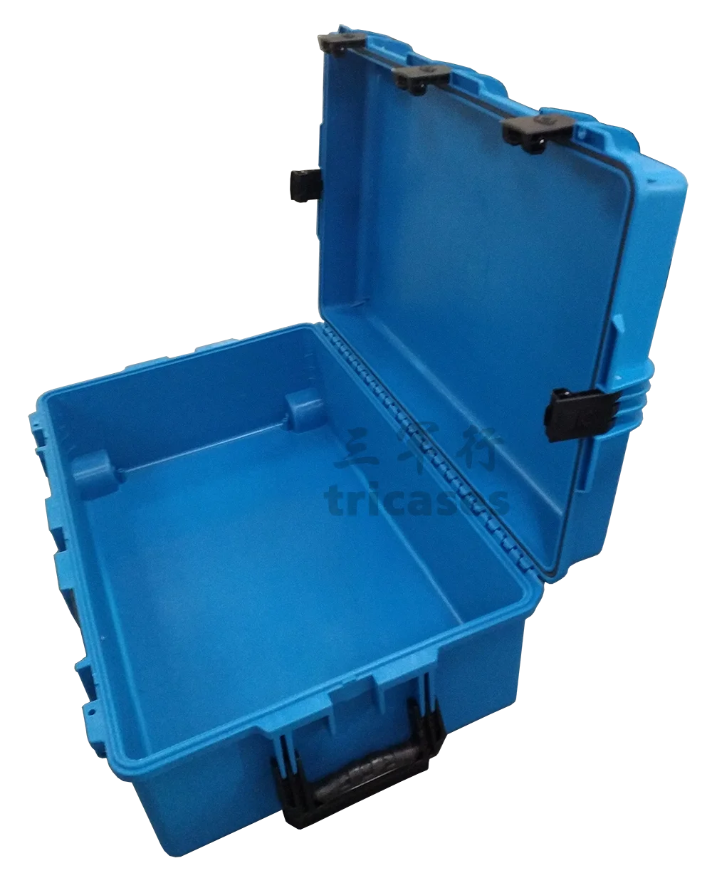 Tricases M2950 Heavy Duty Waterproof and Dustproof Professional Hard Case with the standard foam