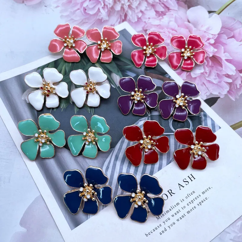 Elegant Enamel Flower Stud Earrings Sweet Oil Painting Core Petal Brincos Jewelry Mujer Gifts