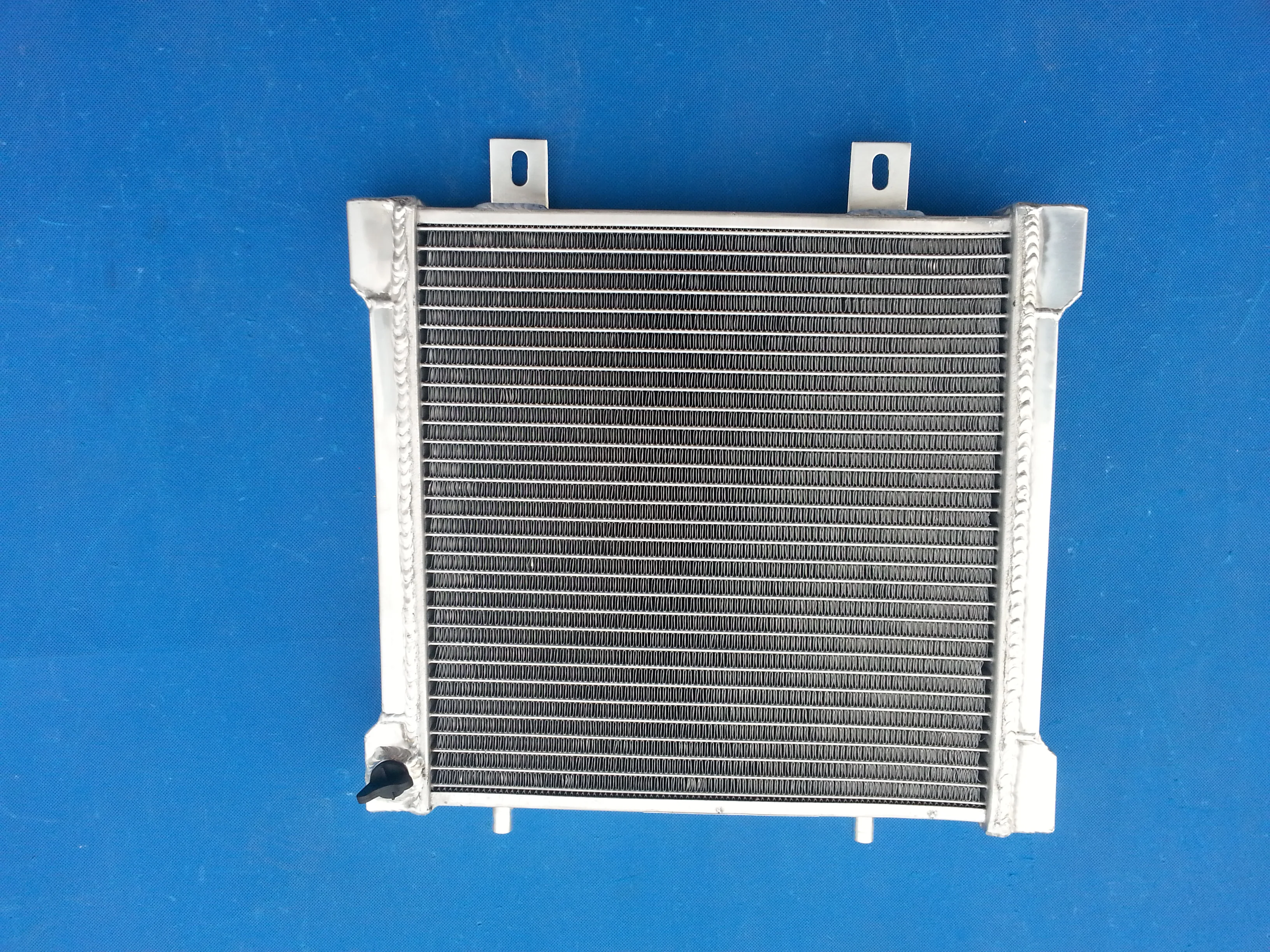 Aluminum radiator Cooling for POLARIS SPORTSMAN MAGNUM 400 500 425 2000-2004 2001 2002 2003 01 04 03