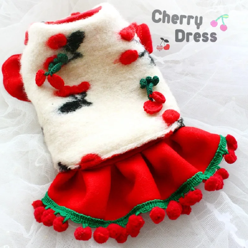 

Handmade Dog Coat Dress Woolen Pet Clothes Winter Warm Exquisite Outwear Twin Sets Cherry Short Vest Red Flying Sleeves Holiday