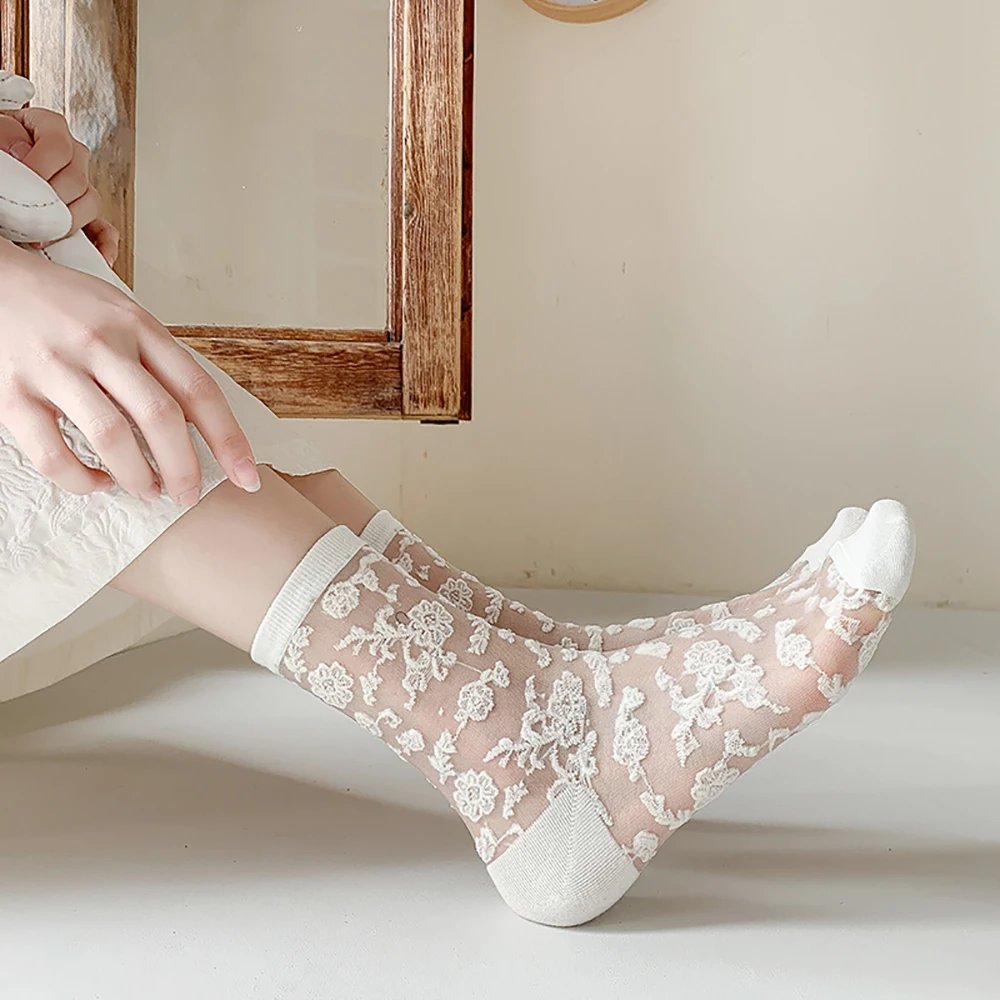 1 Pair Ultra Thin Socks Summer Women Transparent Lace Silk Crystal Rose Flower Girls Elastic Short Socks Female Sox