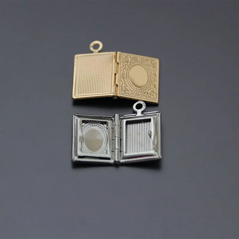 1pc Tiny Engraved Square Photo Frame Pendant Geometric Charms Floating Locket Necklaces Women Kids Fashion Memorial Jewelry