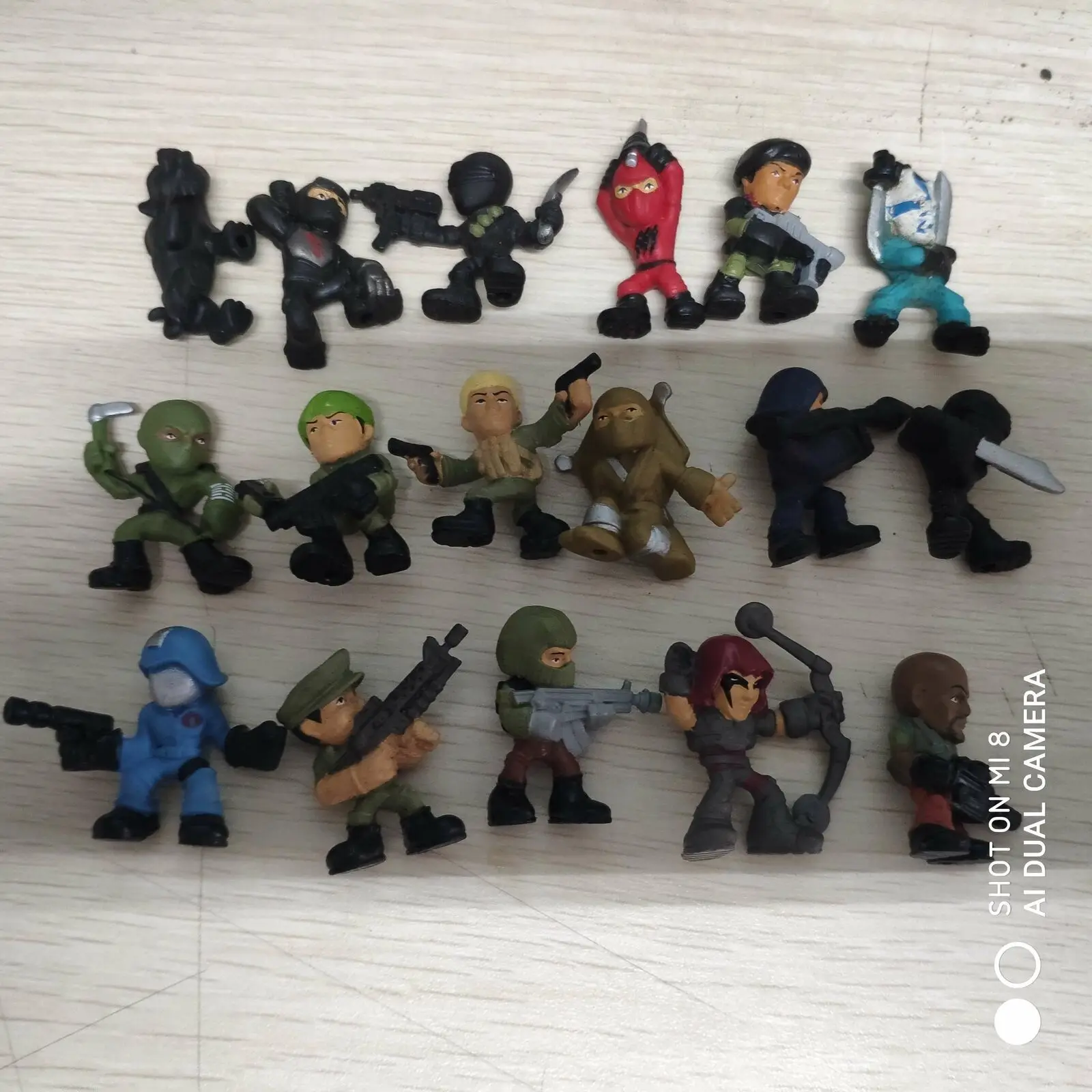 Lot of 17pcs GI Joe Micro Force Mini Thunder Commander Dude Army Man Soldier Figures