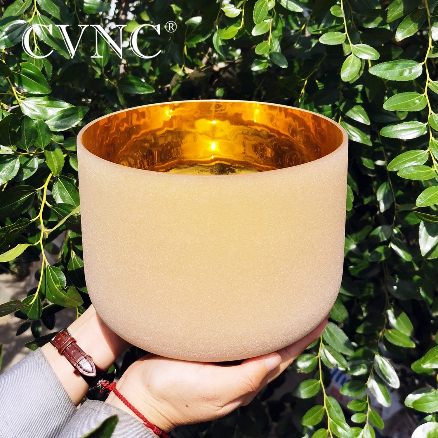 CVNC 7 Inch 440/432hz Perfect Pitch Gold Frosted Quartz Crystal Singing Bowl for Sound Healing and Meditation with Free Mallet