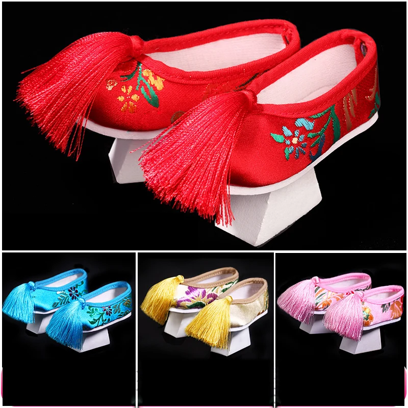 1/3 scale BJD SD doll accessories Chinese ancient costume Palace Embroidered shoes cloth shoes for SD13 girl doll C0590