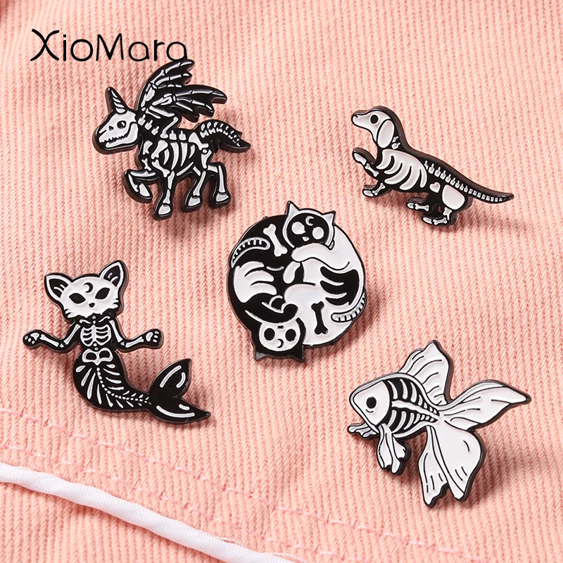 Animal Rib Cage Enamel Pins Cat Dog Mermaid Fish Bone Brooches Dark Punk Badges Collar Backpack Decoration Halloween Jewelry