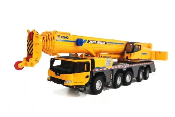 New Collectible Toy Model 1:50 XCMG XCA220 Mobile Heavy Crane Truck Engineering Machinery DieCast Toy Model For Decoration,Gift