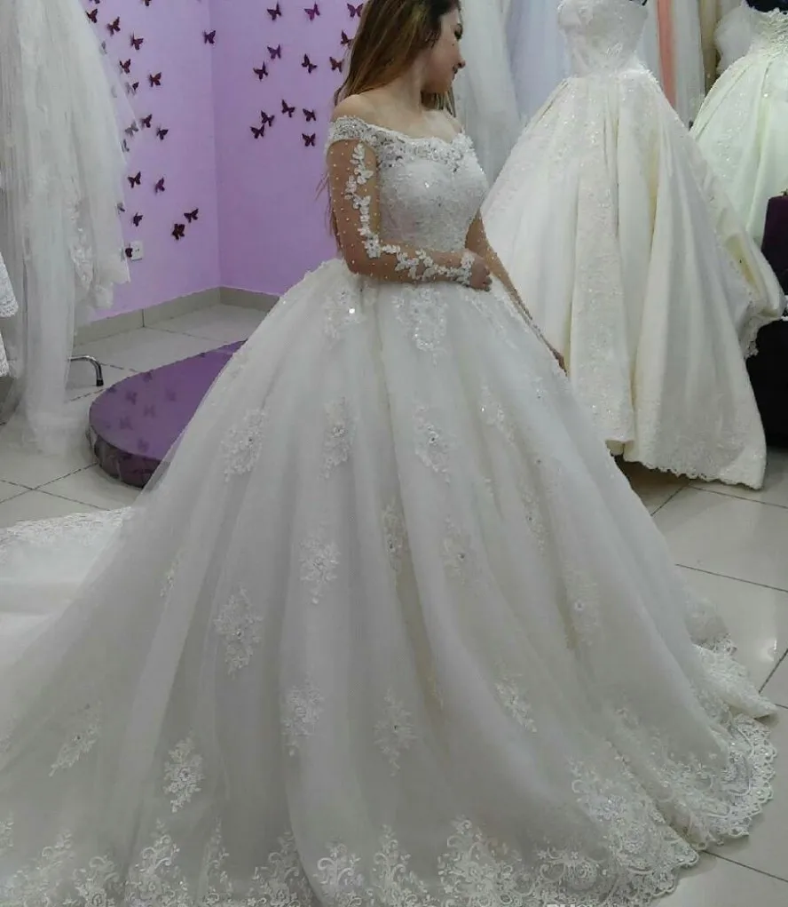 Nuovo abito da sposa arabo principessa Dubai di alta qualità maniche lunghe Appliques di pizzo abito da sposa sposa Plus Size Mariee personalizzato