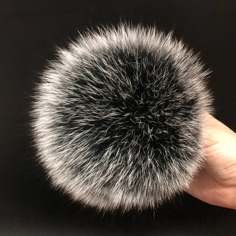 13 15 cm DIY Natural Color Real Raccoon Fur Pompoms For Bags Knitted Beanie Cap Hats Genuine fox fur Pom pom