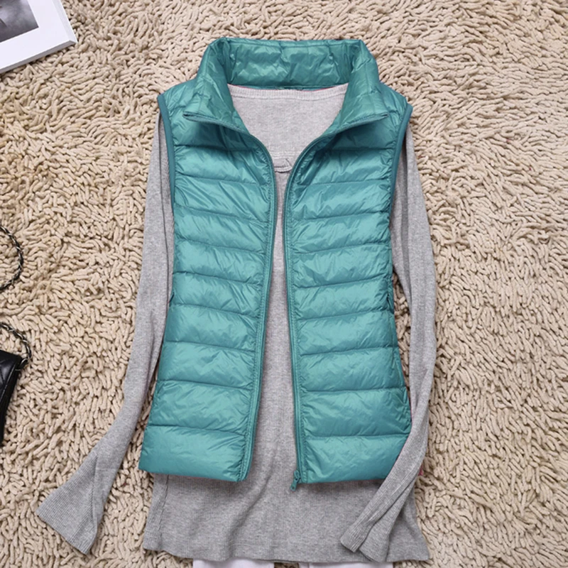 Ultra Thin Down Jacket Light Warm Waistcoat Female Sleeveless Cropped Puffer Jacket Vest Lining Woman Winter Coat Spring 2022