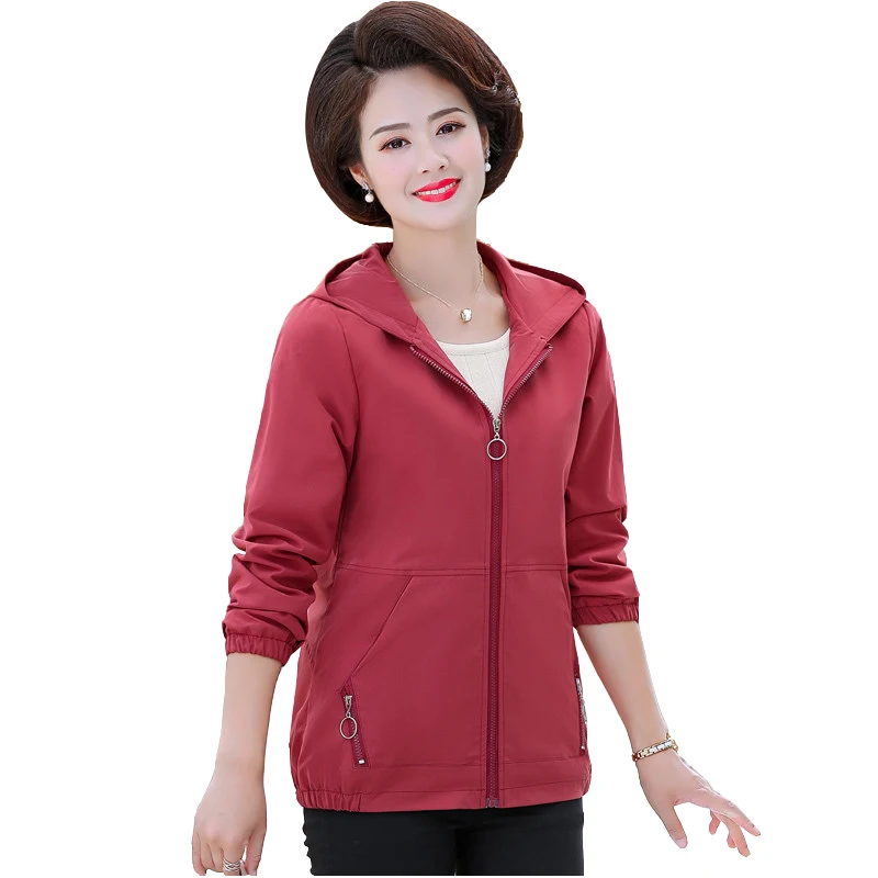 

2022 Fashion Spring Middle-Aged Woman Short Jacket Casual Tops Hooded Outerwear XL-5XL Female Cozy Coats Windbreaker 3213