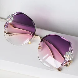 Unregelmäßige Mode Randlose Luxus Sonnenbrille Frauen Marke Designer Bling Strass Sonnenbrille Vintage Shades Gafas De Sol