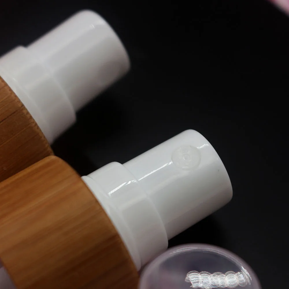 Eco Friendly Spray Emulsion Pump Bamboo Cover 20/24 Caliber Cosmetic PET Plastic Glass Bottle Cap Lid