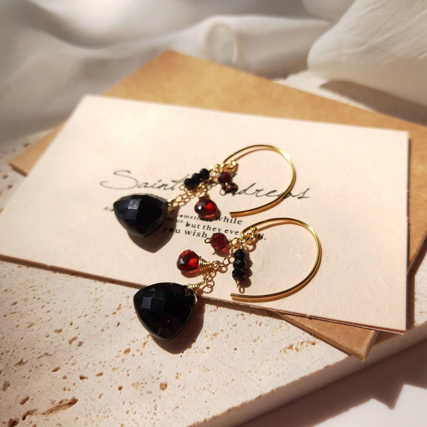 Lii Ji Natural Triangle Black Spinel Red Garnet 925 Sterling Silver 18K Gold Plated Handmade Drop Earrings Elegant Jewelry