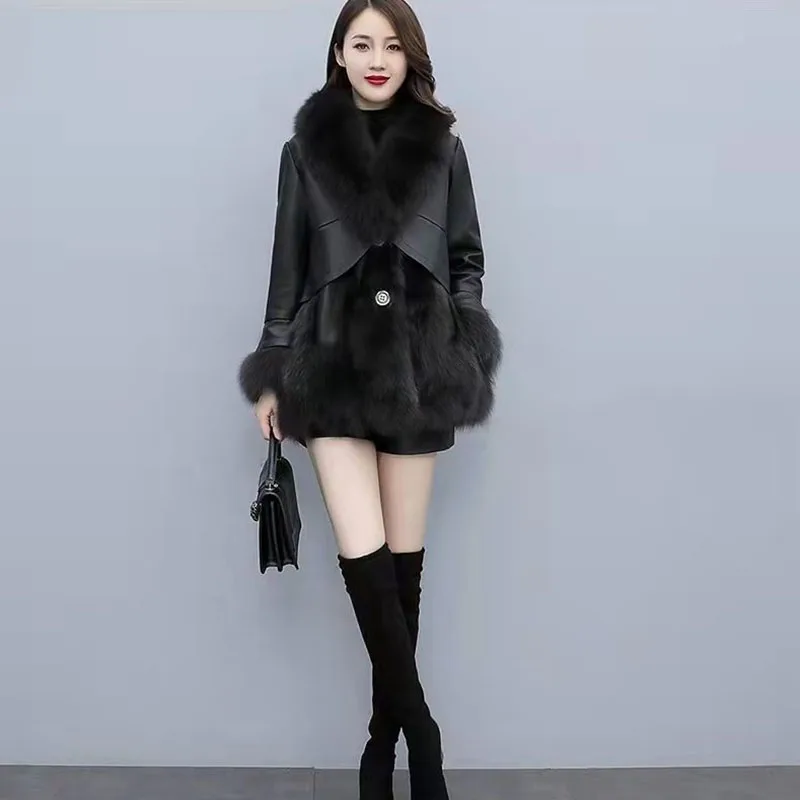 High-End Black Faux Fur Coat Women Fashion New Autumn Winter Faux Fox Fur Collar Warm PU Leather Jacket Women's Outerwear