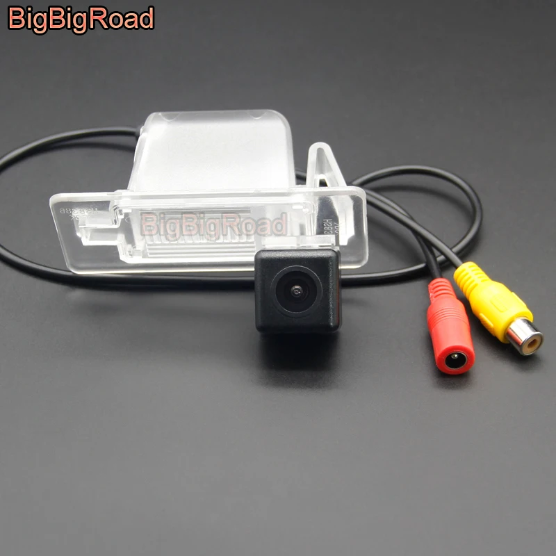 

BigBigRoad For Cadillac ATS Escalade / GMC Yukon Vehicle Wireless Rear View Parking CCD Camera HD Color Image Waterproof