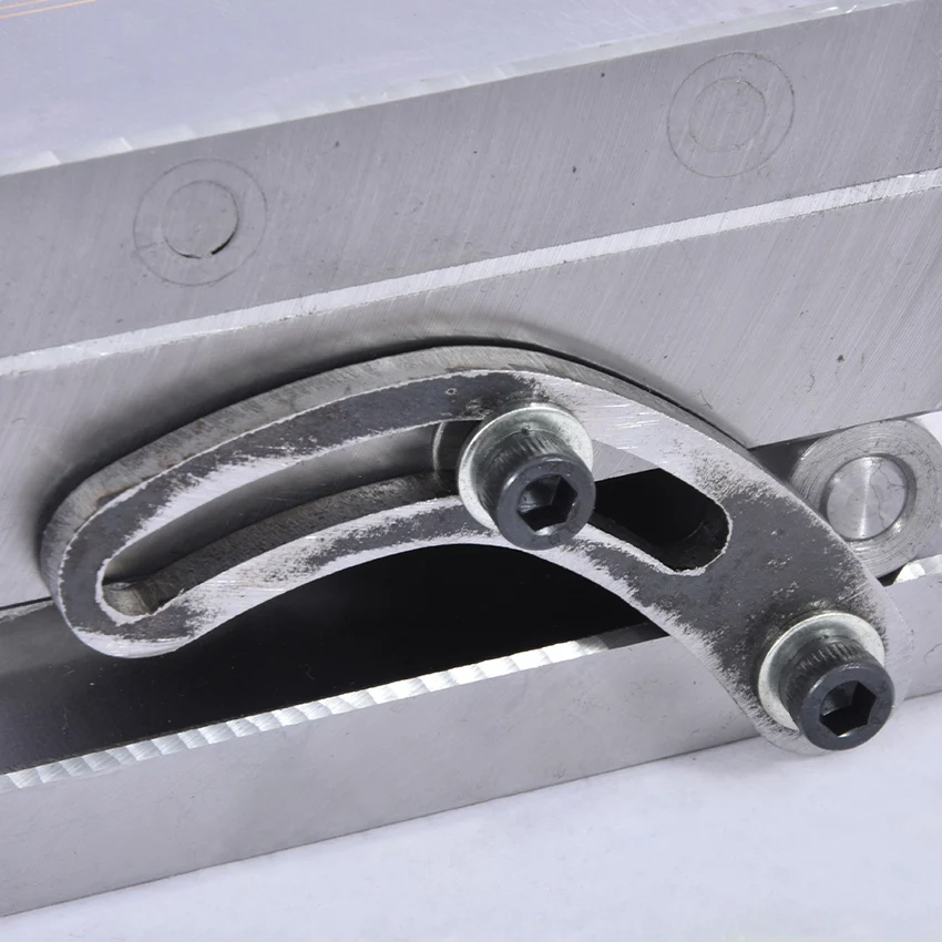 Di alta precisione Forte Forza Magnetica Smerigliatrice di Superficie Magnetico Permanente Mandrino Macchina Per La Frantumazione del Disco Magnetico Mandrino (100*175)