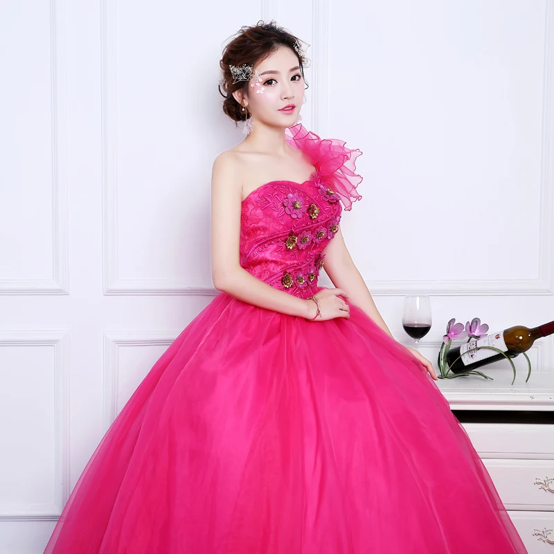 Vestidos de quinceañera de un solo hombro, apliques de rosa roja con cordones en la espalda, Vestidos dulces de 16 años para fiesta de graduación, vestido de baile Vintage