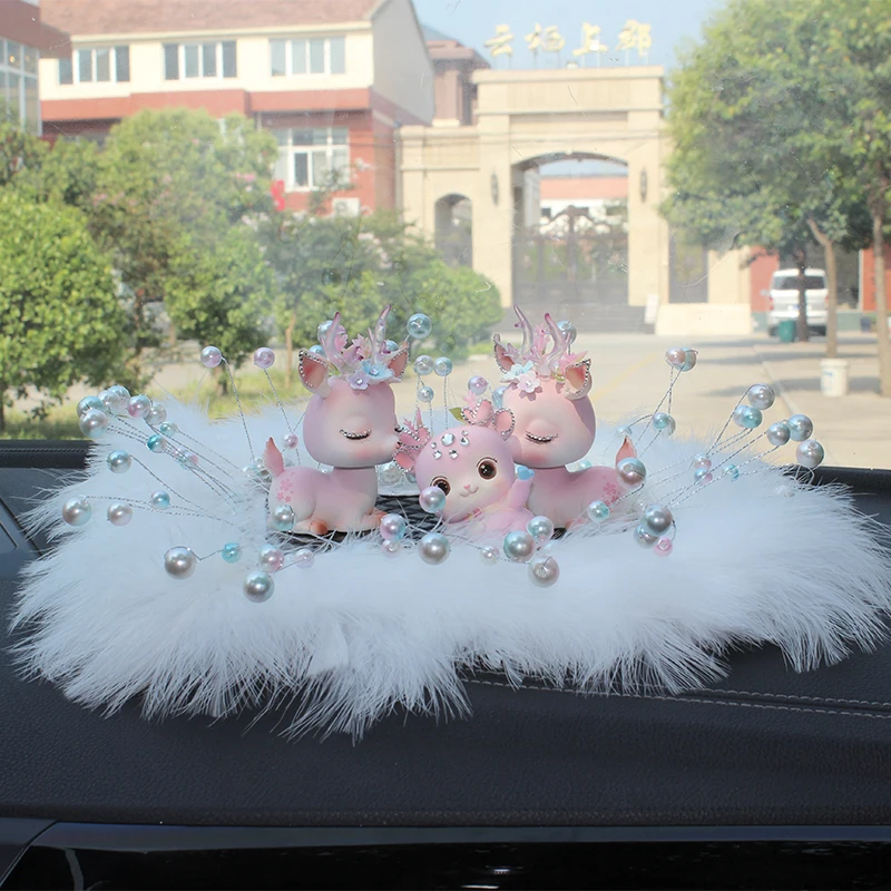 2021 New Arrival High Quality Home Car Office Decoration Gift Creative Deer Center Console Car Decoration