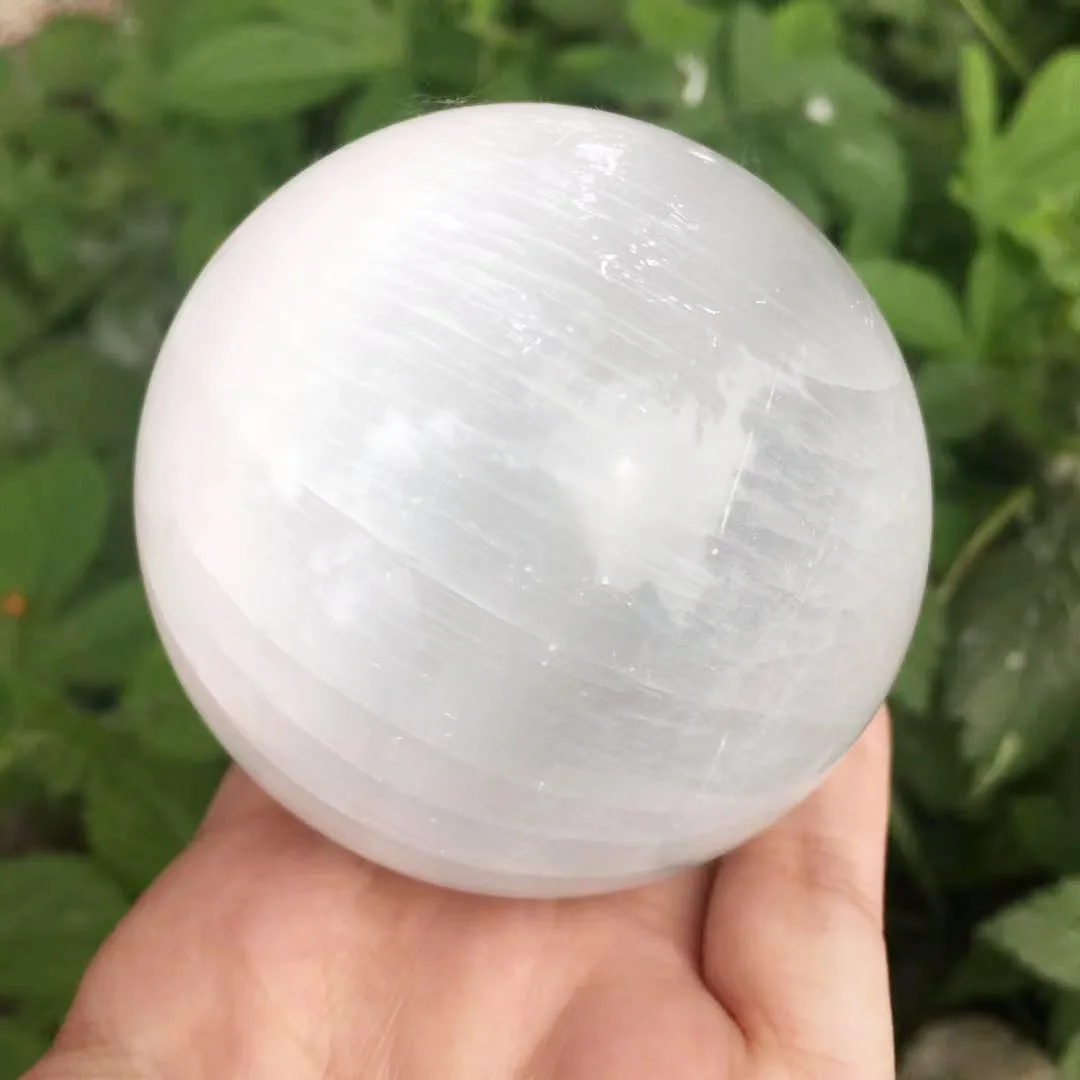 Natural white selenite opal polished crystal spherical stone gemstone healing original gypsum stone