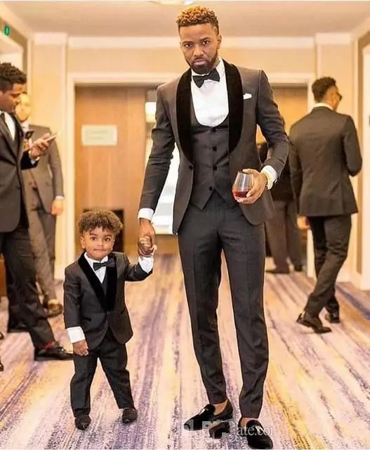 Best Stylish Grey Mens Wedding Tuxedos For Boys And Father Maroon Slim Fit Tuxedos Unique Classic Formal Groom Wedding Tuxedos