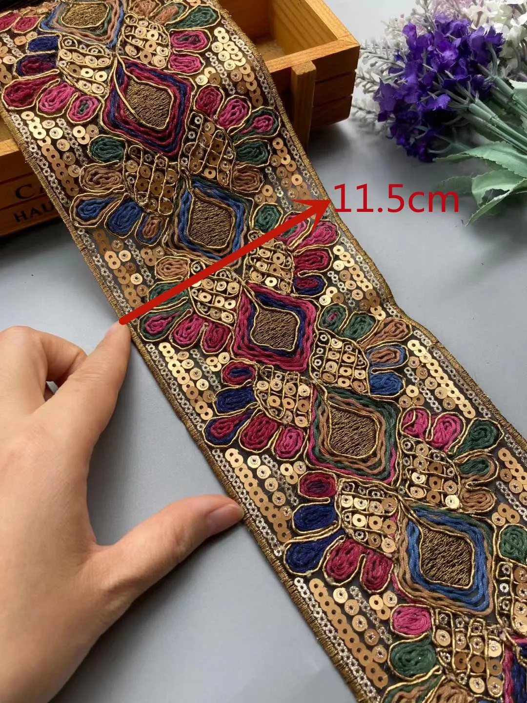 1 Yard Retro Gold Sequins Lace Trims Webbing Embroideried Lace Ribbons Fabric for Dance Dress Bag DIY Sewing Accessories HOP