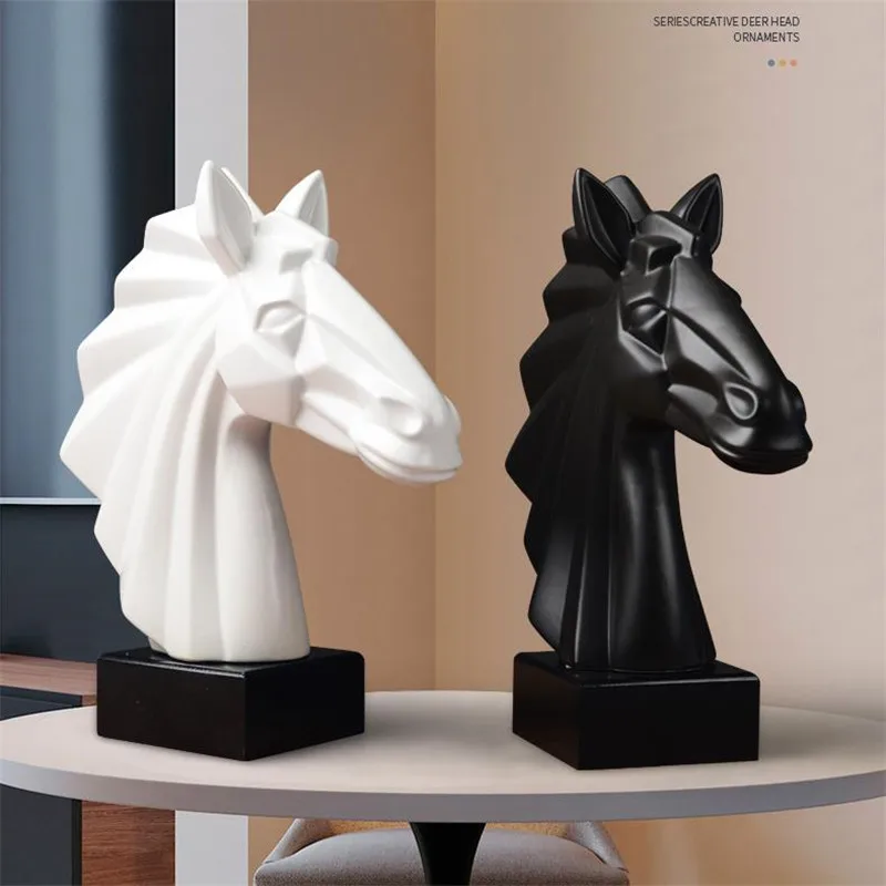 

[HHT] Nordic Ceramic Horse Head Ornaments Living Room Study Entrance Decor Creative Office Home Decoration Resin Crafts Statue
