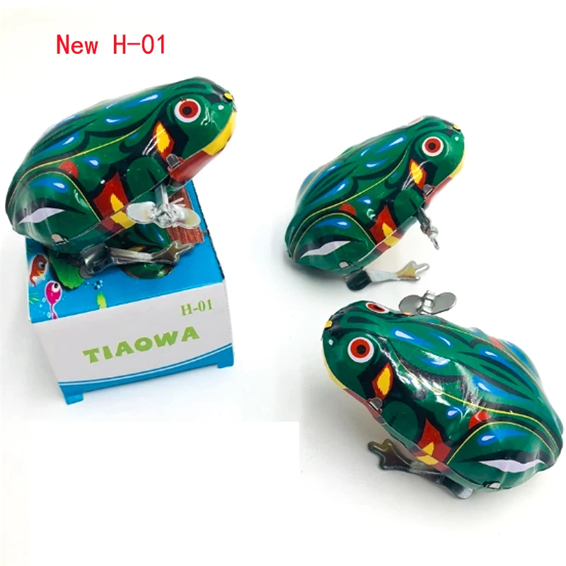 Kids Classic Nostalgic Tin Wind Up Clockwork Toys Jumping Frog Mouse Rabbit Cock Vintage Toy Action Figures Toy For Children