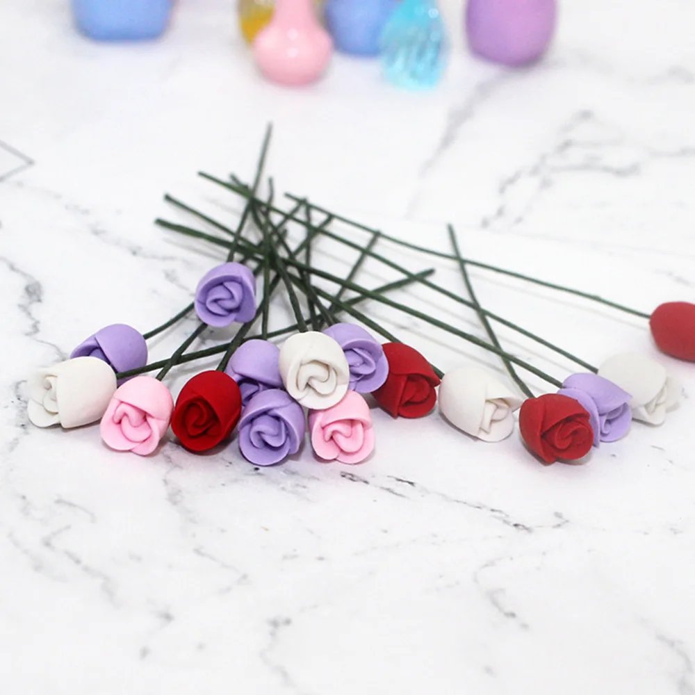 4 pezzi 1/12 accessori per case delle bambole in miniatura Mini argilla tulipano simulazione modello di fiore per la decorazione della casa delle