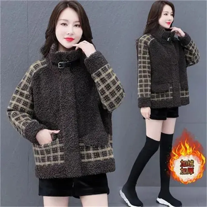 

Imitate Lamb Hai Rwomen Short Coats New 2022 Autumn Winter All Match Ladies Woolen Outerwear Loose Thicken Keep Warm Jacket